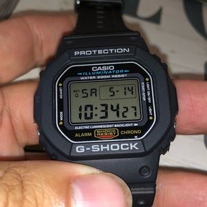 Casio g shock model 3329